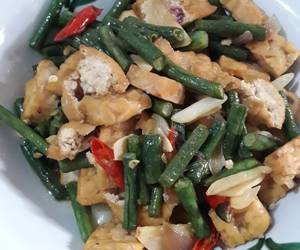 Fresh, Menyajikan 45. Tumis kacang panjang tahu tempe Ala Restoran Fresh, Menyajikan 45. Tumis kacang panjang tahu tempe Ala Restoran