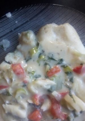 Una foto de Pejerrey al horno con verduras