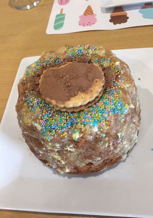 Una foto de Bizcocho de plátano y galletas