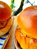 Bánh mì hamburger thịt băm