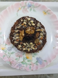 A picture of Walnut and dates halwa.