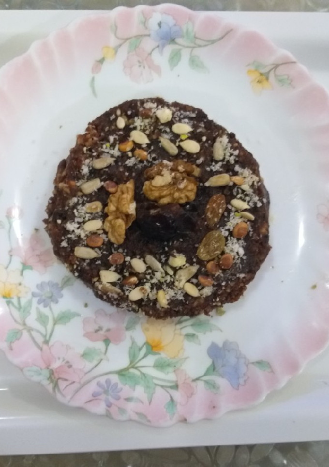 A picture of Walnut and dates halwa.