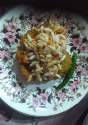 आलू की कटोरी चाट(aloo ki katori chhat recipe in hindi) रेसिपी मुख्य फोटो