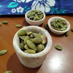 A picture of Roasted pumpkin seeds.