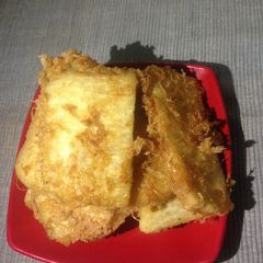 A picture of Fried yam with egg.