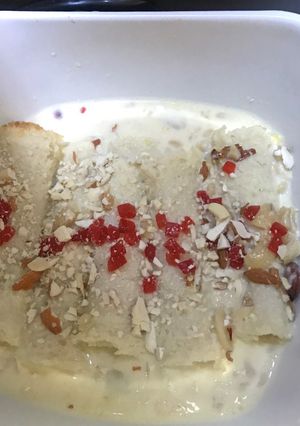 A picture of Malai roll.