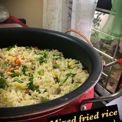A picture of Mixed fried rice.