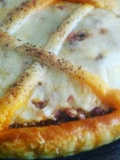 Una foto de Pastel de carne y bechamel