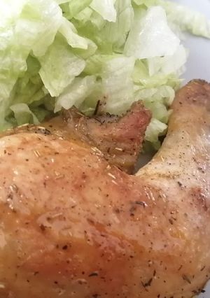 Una foto de Pollo a la cerveza con hierbas