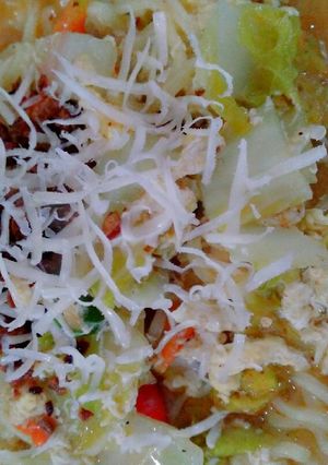Foto resep Mie kuah Pedas telur Keju