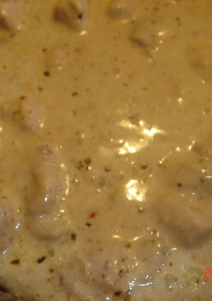 Tejszínes-fokhagymás-mustáros csirkemell recept fotója