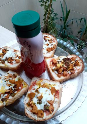 عکسی از دستور پیتزا‌ با نون‌ تست 🍕🍕