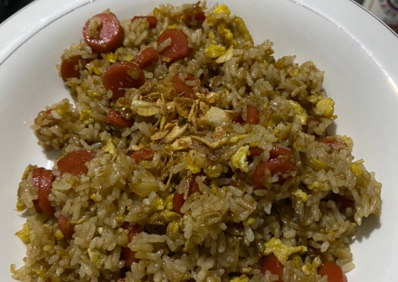 Nasi goreng dengan sosis