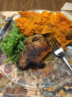 A picture of Mahogany Pork Chops.
