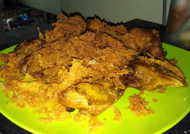 Ayam ungkep dan kremesan