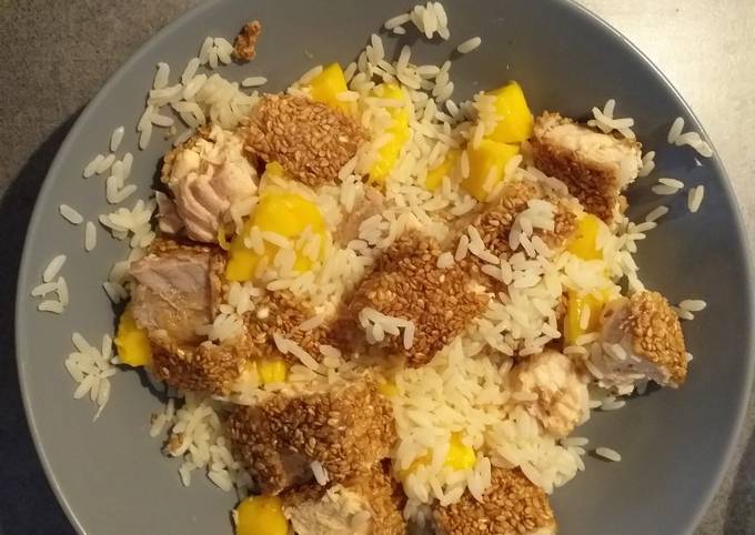 Saumon croustillant, riz à la mangue