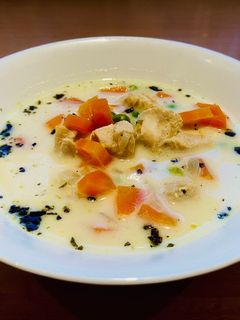 Tárkonyos raguleves recept fotója