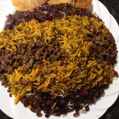 A picture of Persian Adas Polo(lentil and rice).
