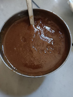 ખજૂર આંબલી ની ચટણી (Khajoor Ambli Chutney Recipe In Gujarati) રેસીપી મુખ્ય ફોટો