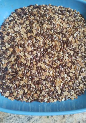 A picture of Mukhwas.