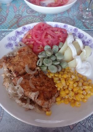 Una foto de Pescado Palometa al horno con queso