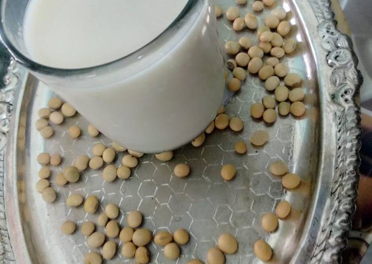 Recipe of Super Quick Homemade Soyabean milk