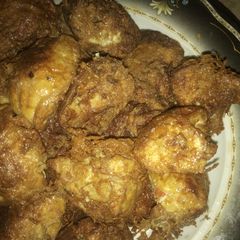 A picture of Awaran kwai(egg tofu).