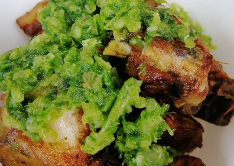 Resep Ayam penyet cabe ijo + kol goreng yang Enak Banget