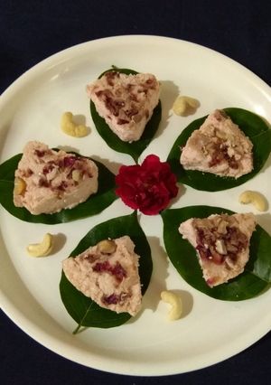 A picture of Rose bhapa sandesh.