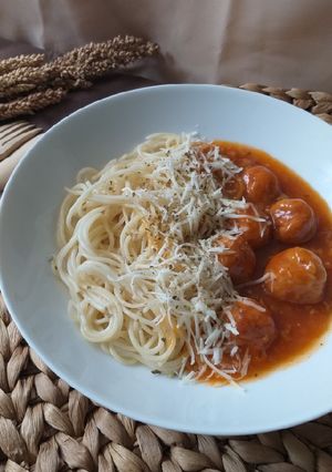 Foto resep 10. SPAGHETTI BOLA AYAM