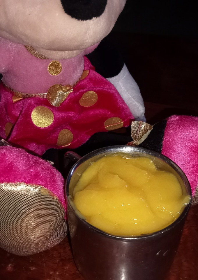 மேங்கோ ஸ்மூத்தி(mango smoothi recipe in tamil) செய்முறை முக்கிய புகைப்படம்