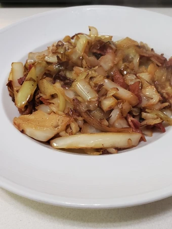Recipe Simple cabbage, onion, garlic and bacon salad which Delicious