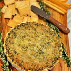 รูปของ Hot spinach - artichoke dip