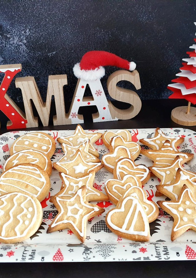 Una foto de 🎄🍪Galletas de mantequilla navideñas 🎄🍪