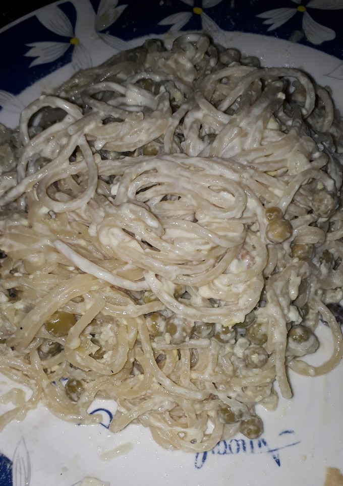 Una foto de Fideos con revuelto