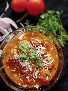 कद्दू के कोफ्ते(kaddu k kofte recipe in hindi) रेसिपी मुख्य फोटो