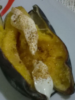 Una foto de Banano (plátano) asado en Olla de cocción lenta.