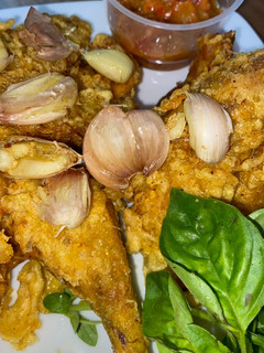 Foto resep Ayam goreng bawang putih