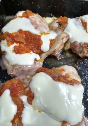 Una foto de Pata muslo a la pizza