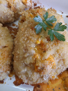 Una foto de Rollitos de pollo al yogur con relleno