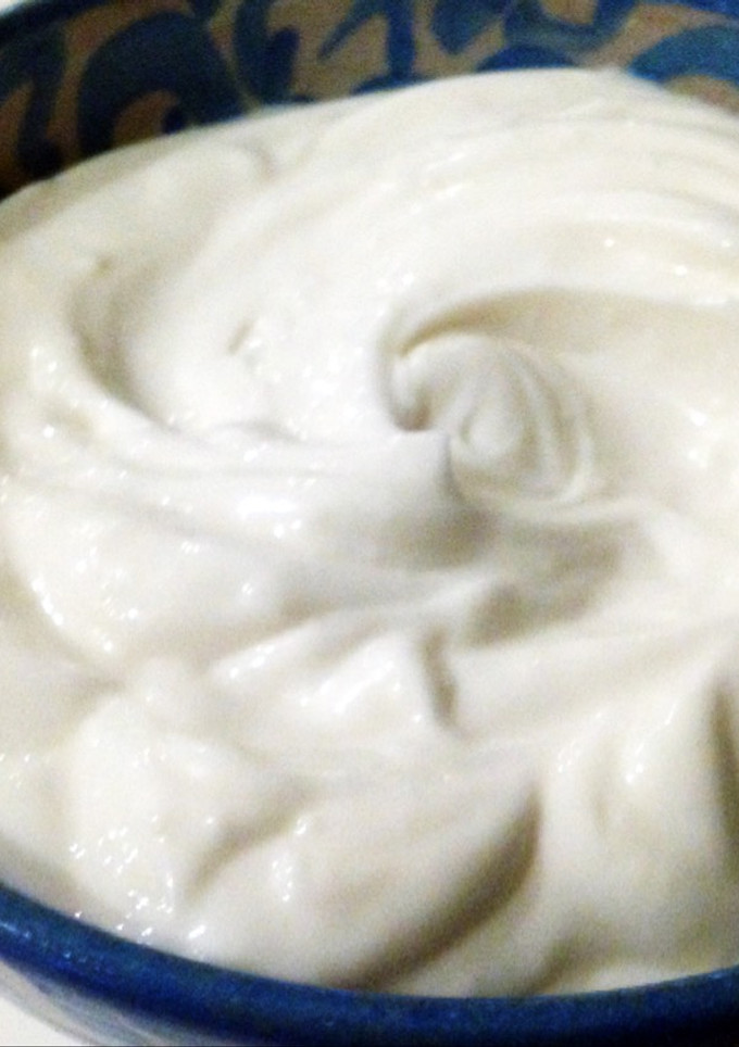 Una foto de Alioli de leche (sin huevo)