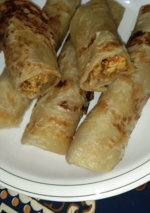 A picture of Easy chicken paratha roll.