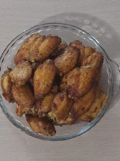 عکسی از دستور بال سرخ شده