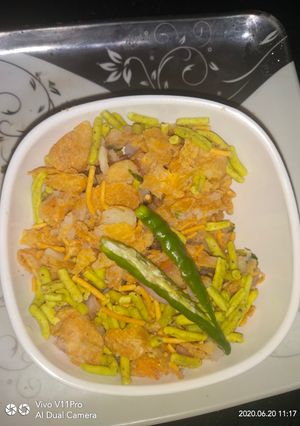A picture of Cornflakes Chaat.