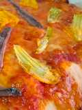 Pizza de flores de calabaza y anchoas