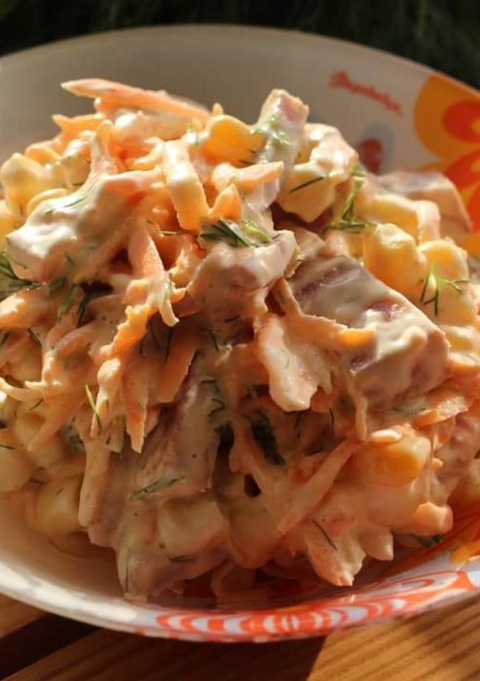 Морквяний салат з кукурудзою