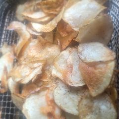 A picture of Home Fried Potato Chips!.