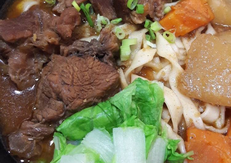 精燉沙茶牛肉麵