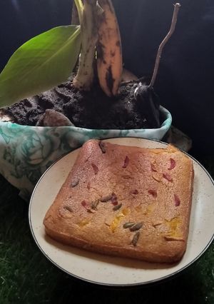 A picture of Banana suji cake.