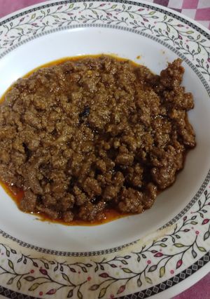 A picture of Smoked beef qeema.